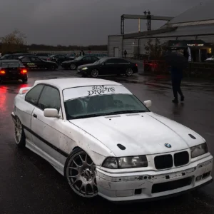 Drift car with sunstrip